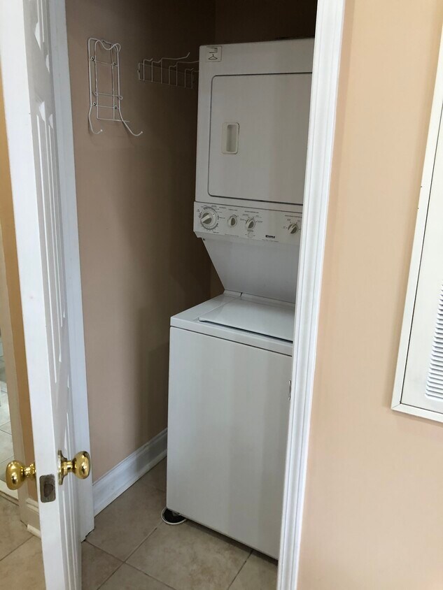 705 Garden District Dr Unit 4106, Charlotte, NC 28202 Condo for Rent