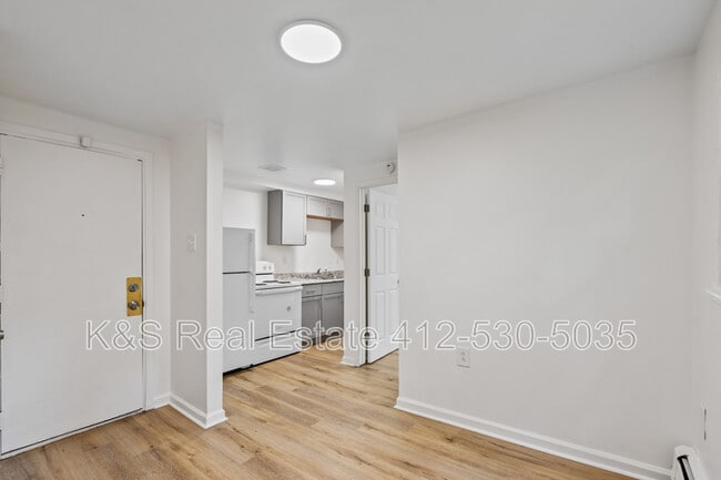 Photo - 441-443-445 Library St Apartment