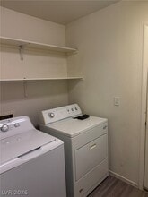 Building Photo - 203 Lynbrook St