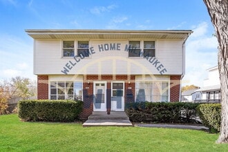 Building Photo - 4969 N 105th St