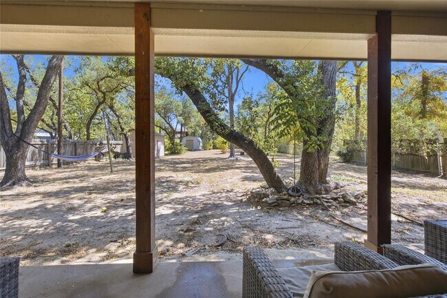 Building Photo - 13319 Water Oak Ln