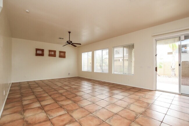 Building Photo - 10597 W Melinda Ln
