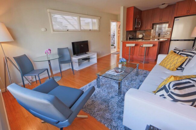 Building Photo - Amazing Noe Valley apartment beautifully u...