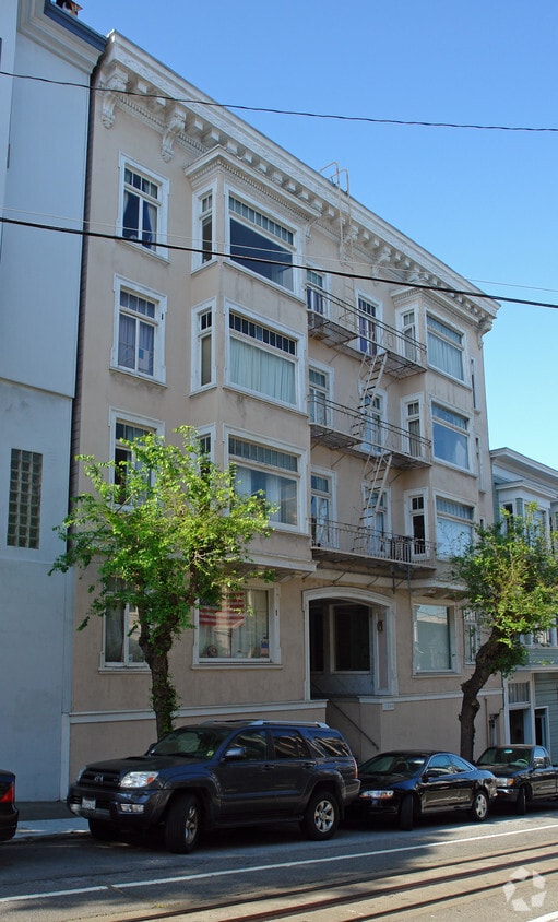 Building Photo - 1335 Washington St