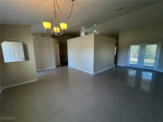 Foto del edificio - 3516 SW 15th Pl