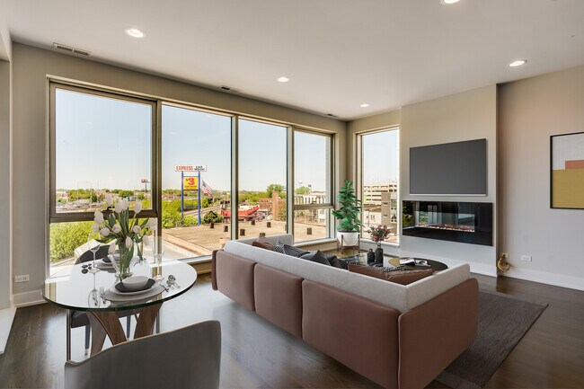 Foto del edificio - 2353 N Seeley Ave