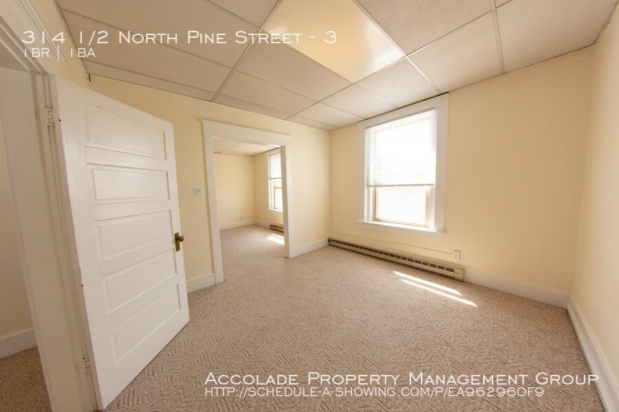 Primary Photo - 314 N Pine St