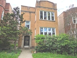 Building Photo - 7223 N Bell Ave