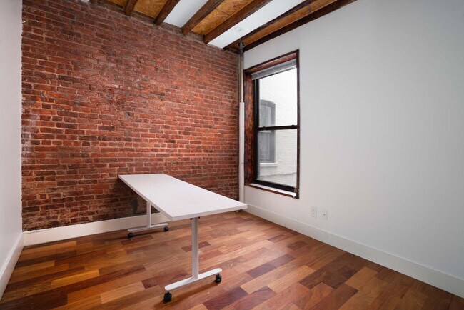 Building Photo - 1119 Carroll St