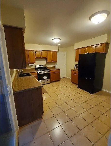 Foto del edificio - 35763 N Wilson Rd