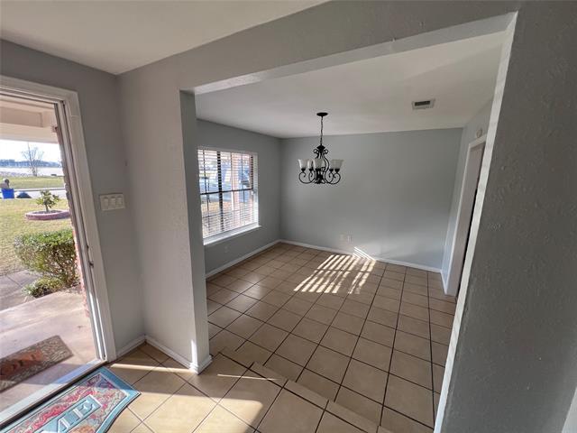 Foto del edificio - 818 Fairlawn Dr