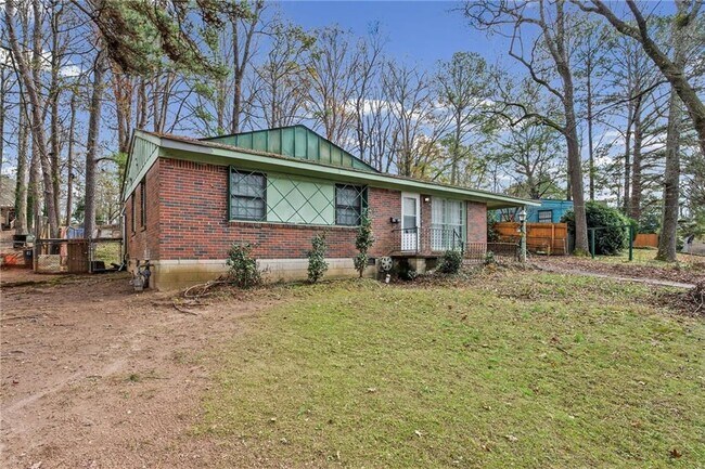 Building Photo - 4488 Richard Rd