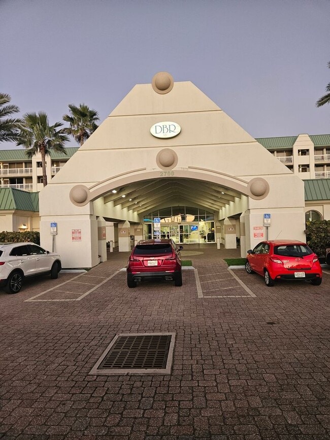 Building Photo - 2700 N Atlantic Ave