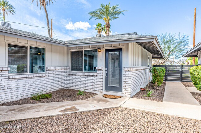 Building Photo - 3011 N 38th St