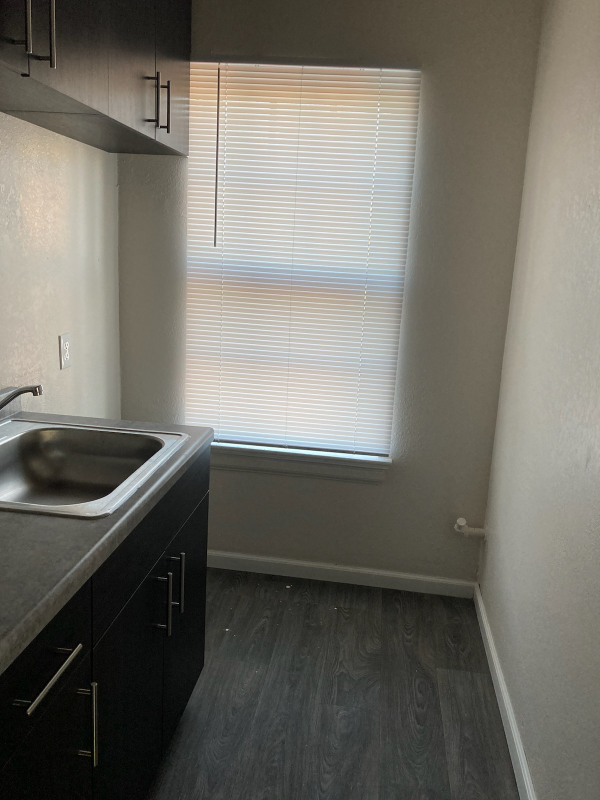 Foto principal - 2518 W Wisconsin Ave