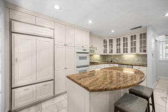 Building Photo - 1926 Indiana St Building Photo - 1926 Indiana St