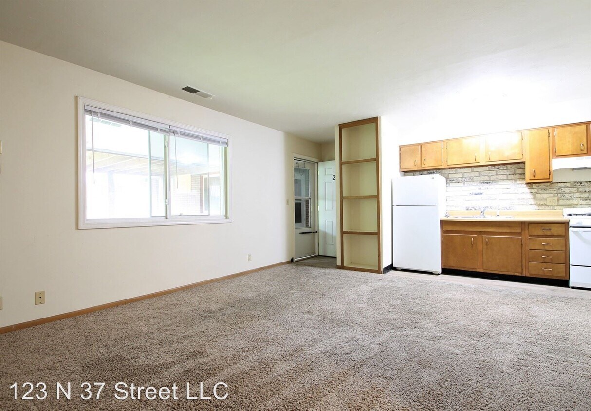 Foto principal - 123 N 37th St
