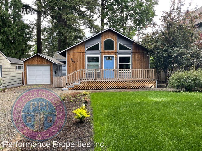 Building Photo - 2 br, 2 bath House - 621 9th Street