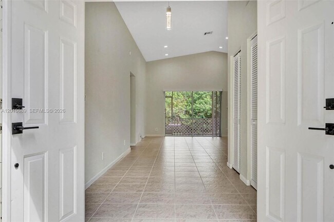 Foto del edificio - 10219 NW 48th Manor