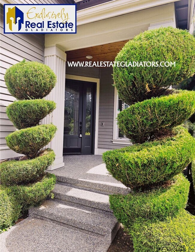 Building Photo - Stunning 4-Bedroom Home for Rent in Bothell!