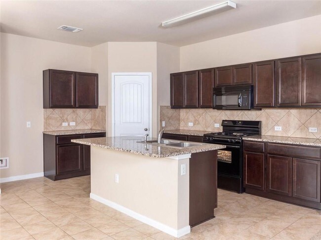 Building Photo - 1703 Deodara Dr