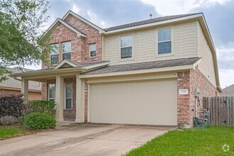 Building Photo - 1730 Macclesby Ln