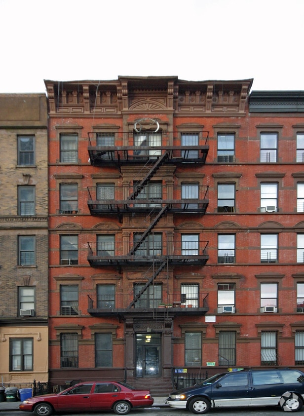 Primary Photo - 34 W 132nd St