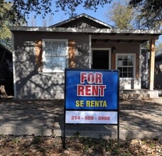 Building Photo - 3537 S Laredo St