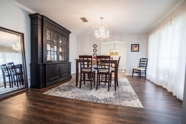 Building Photo - 8647 San Servera Dr E