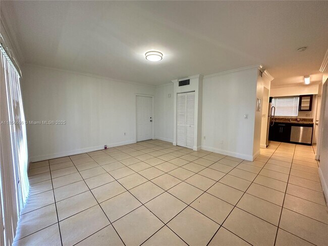 Foto del edificio - 2536 Van Buren St