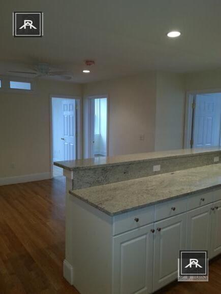 Foto del edificio - 3 bedroom in Brookline MA 02446