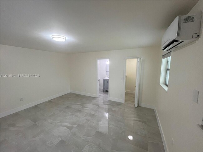 Building Photo - 9970 SW 14th Terrace