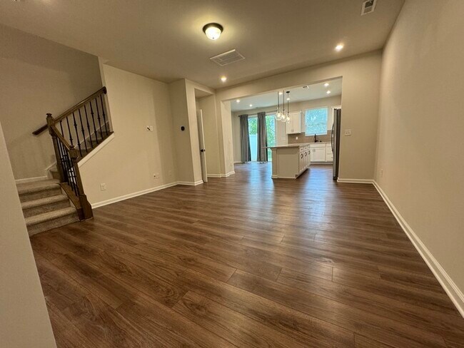 Building Photo - 9029 Northfield Crossing Dr