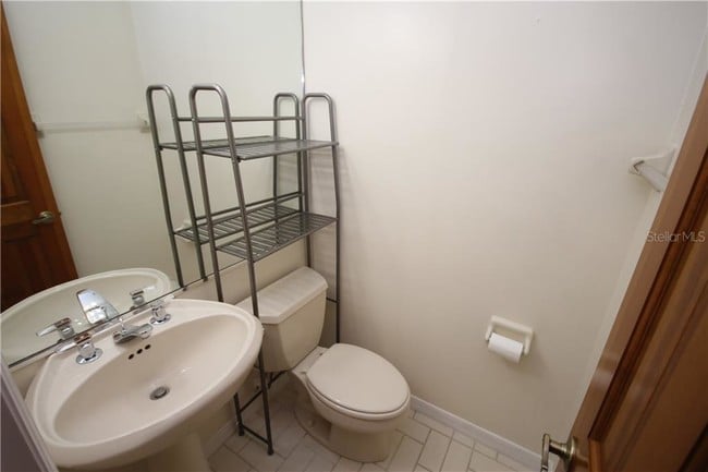 Building Photo - 1577 Majestic Oak Dr