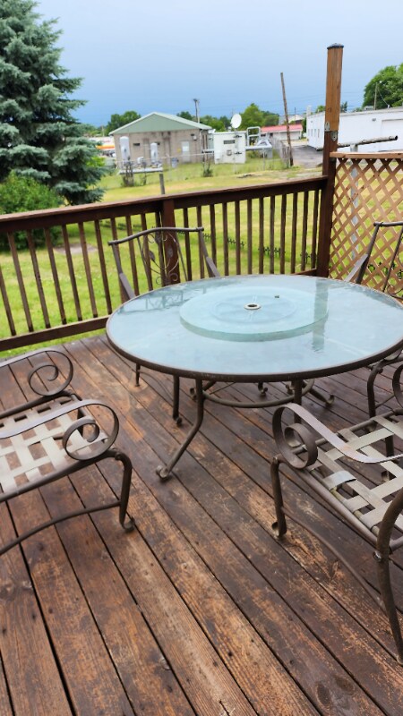 Foto del edificio - 44840 N Ridge Rd