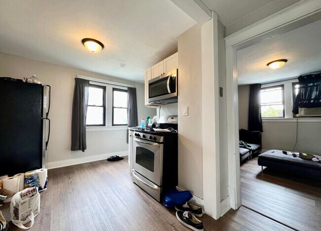 Foto del edificio - 437 S 73rd St