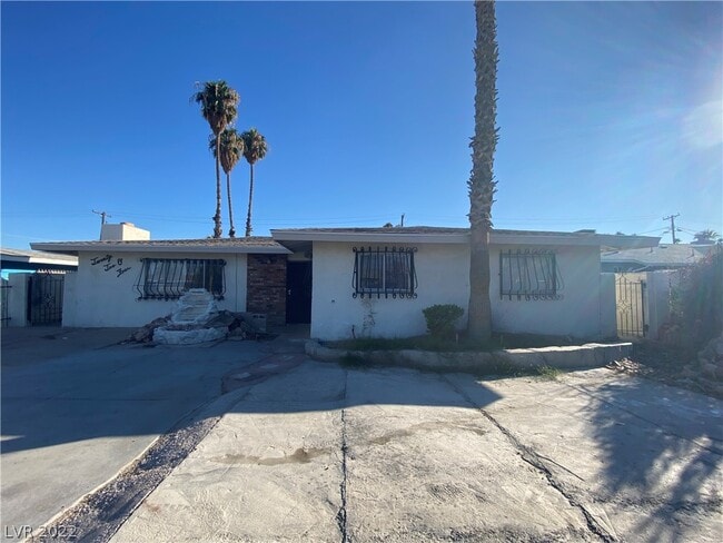 Building Photo - 2204 Isabelle Ave
