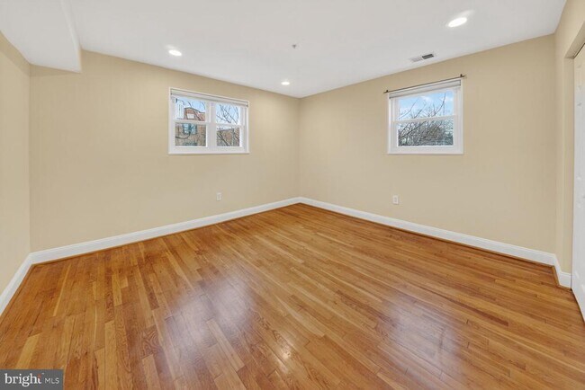 Foto del edificio - 401 Evarts St NE