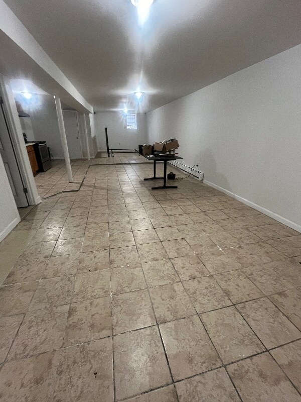 Building Photo - 1304 Findlay Ave
