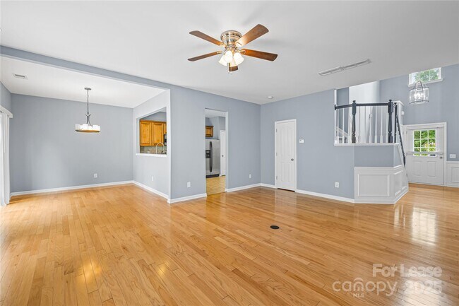 Foto del edificio - 9146 Redmond Trace Rd