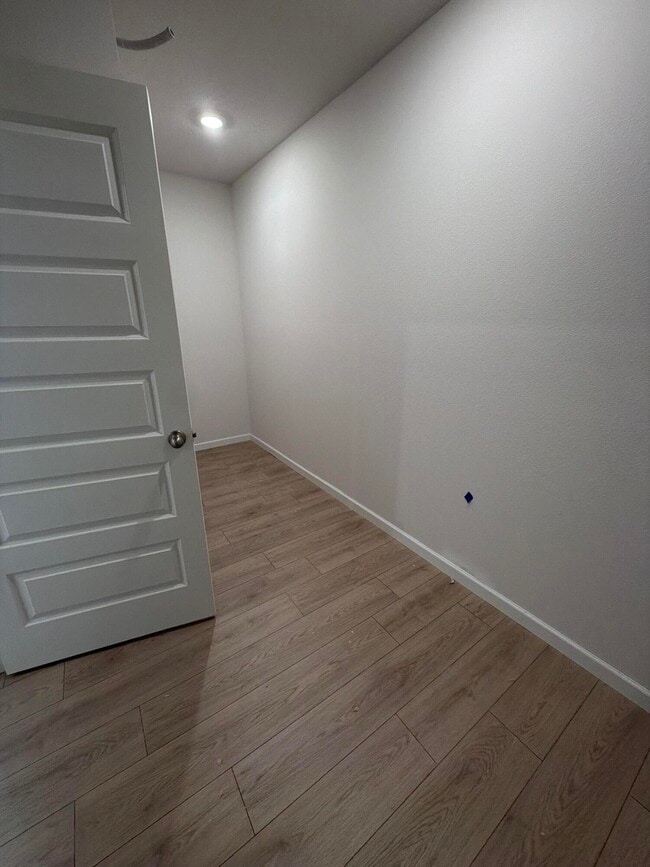 Foto del edificio - 1434 Garabaldi Cir SE