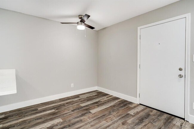 Building Photo - 508 Branard St