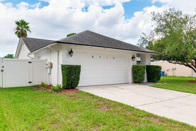 Move-in ready home in Tampa! photo'