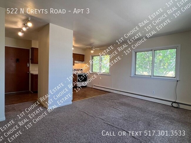 Building Photo - 522 N Creyts Rd