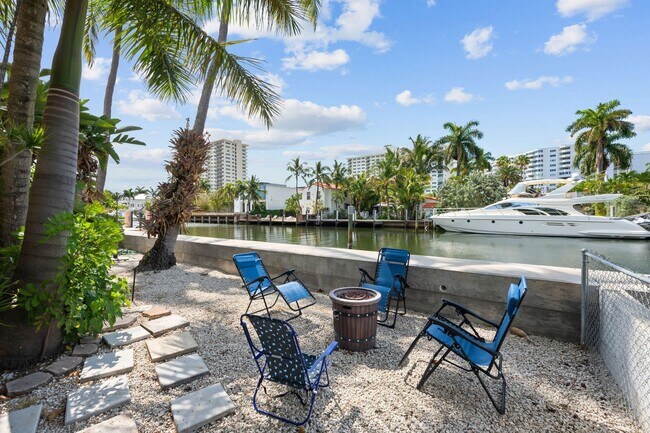 Building Photo - Delmar Place, Fort Lauderdale, FL 33301 - 5 BR 5 BA single-family home