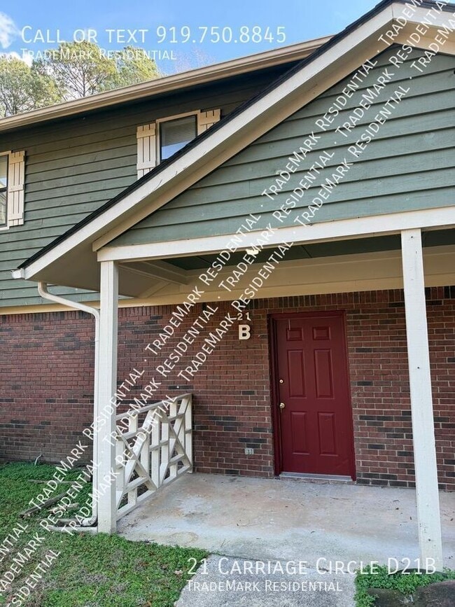 Building Photo - 21 A Carriage Cir