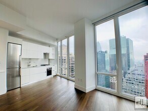 Building Photo - East 44th Street