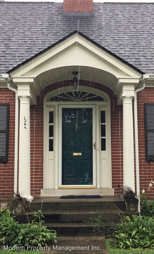 126 Barberry Ln, Lexington, KY 40503 Room for Rent in Lexington, KY