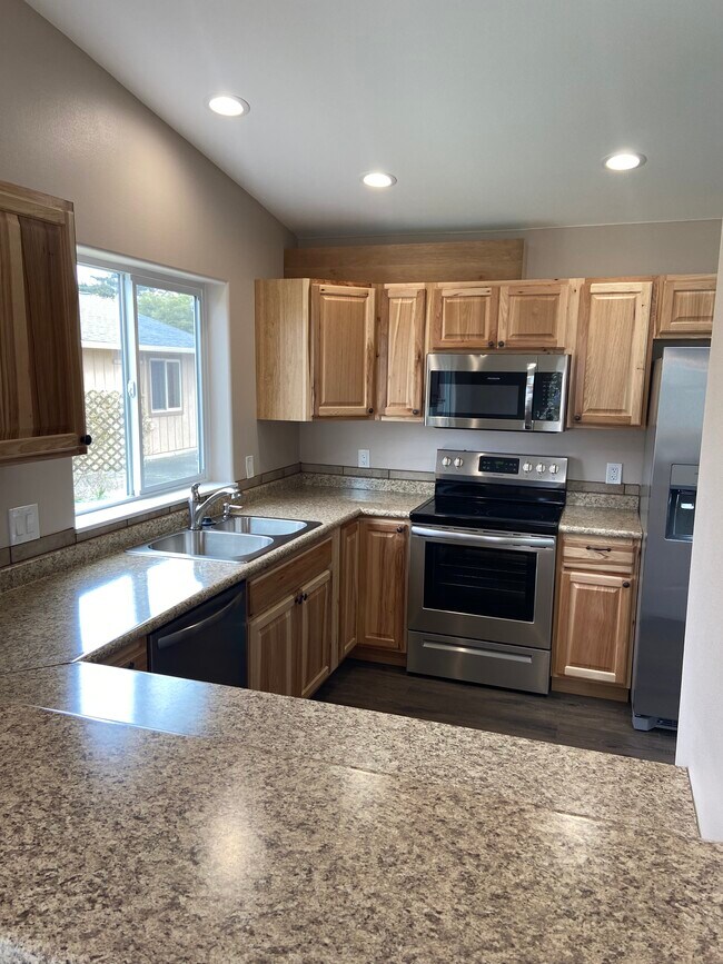 Foto del edificio - 693 12th Ct SW