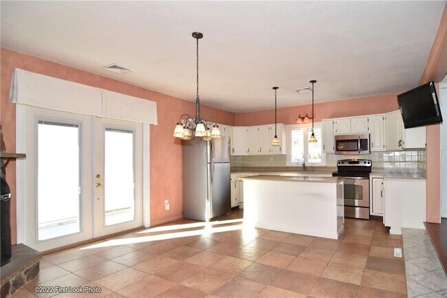 Building Photo - 26 Scituate Ave